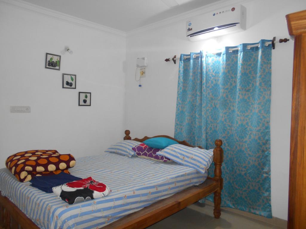 Esha Apartment Calangute Zimmer foto